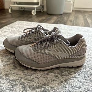 Brooks Addiction Walker Suede